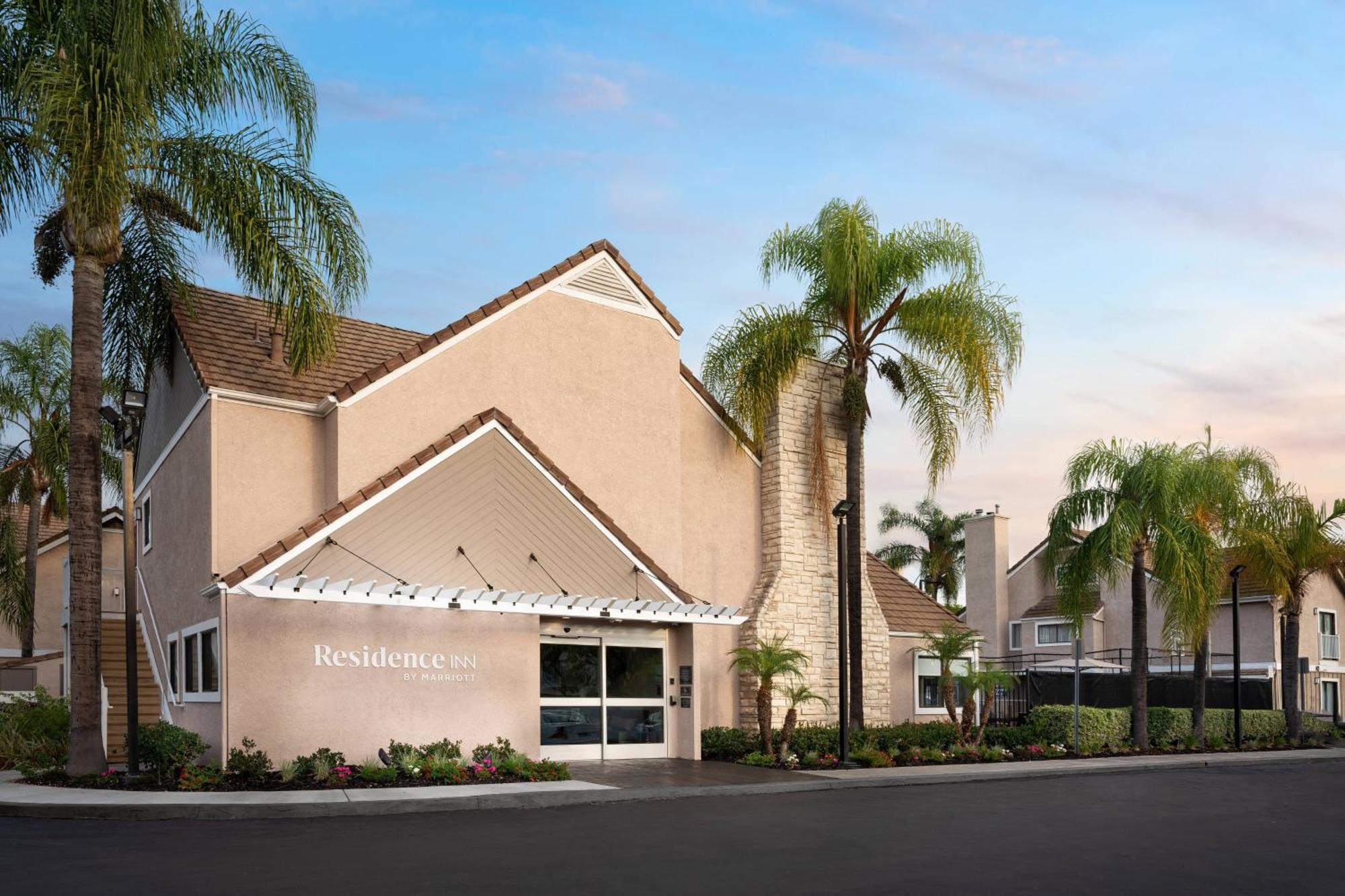 Residence Inn Anaheim Placentia/Fullerton Exterior photo